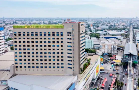 โรงแรม เอนริช แกรนด์ โรงแรมใกล้โชว์รูมเบนซ์พันทวียนต์