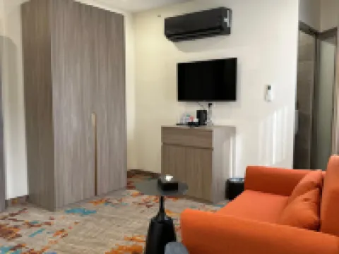 Friends Hotel Jordan โรงแรมในอัมมาน