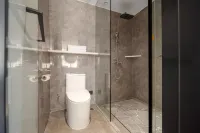 전쉔 유에쥐 호텔 (허츠 이저우 버스 터미널)