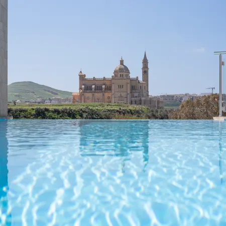 Twilight - 4 bedrooms (sleeps 10 + 2 kids) Ghasri village
