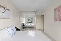 Well-Located 2BR Apartment in Auburn – Walk to Station & Shops - parking