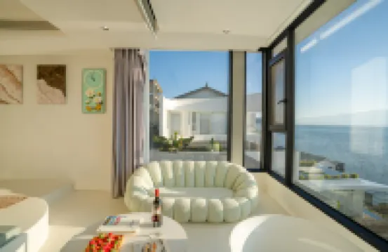 Floral Hotel·Towards the Clouds Villa(Shuanglang, Dali, Erhai)