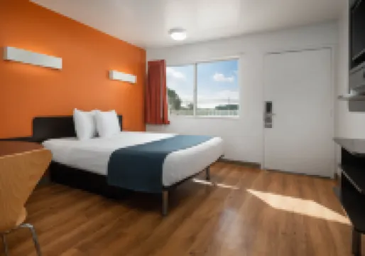 모텔 6 산타 바바라 - 카핀테리아 노스