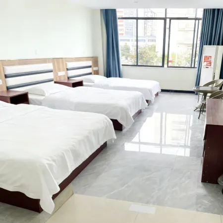 Suichuan Peninsula Business Hotel