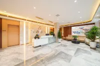 Zsmart Hotel (Zhangye Dafo Temple West Railway Station)