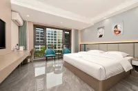 Mango Hotel (Kaili College South High-speed Railway Station)