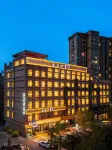 Cloud Four Seasons Hotel (Zhangye High-Speed Railway West Station)