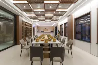 Huamanxi B&B (Laojun Mountain Scenic Area Branch)