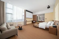 Luyixue · Light Luxury Art Audio-Visual Hotel