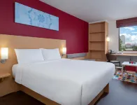 Ibis Bangkok Riverside