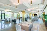 Cruise Hotel