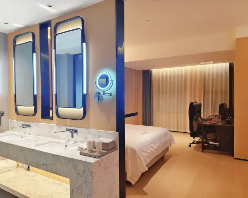 Lanhuxiu Smart Apartment (Linying Dongfang International Yizhou City) Hotels in Linying
