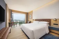 Four Points by Sheraton Chongqing Jiangjin Hotels in Jiangjin passenger transport center business district