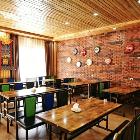 Daocheng Yading starry sky  hotel