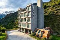 Mala House