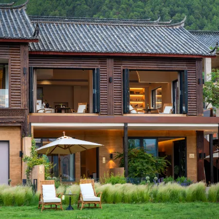 Lugu Lake Muwu Nuri Lake Scenic Art Villa