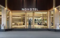 Novotel Pontianak Convention Centre のホテル
