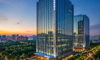 Taiyuan South Railway Station South Central Subway Station Lanou International Hotel