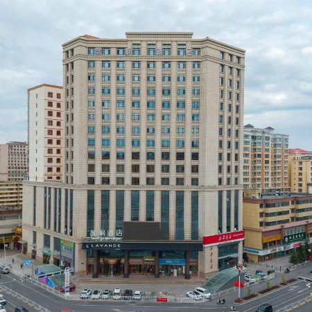 Lavande Hotel (Hezuo Shambhala Cultural Plaza)