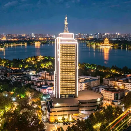 Zhonghao Grand Hotel Отели рядом с достопримечательностью «Источник Черного тигра»