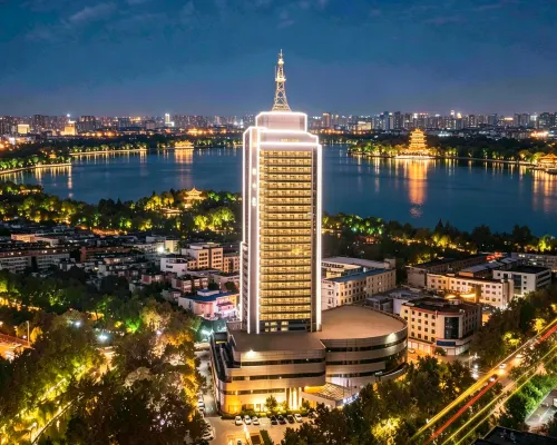 Zhonghao Grand Hotel Hotels near Black Tiger Spring