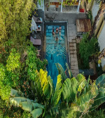 9Station Hostel & Bar Phu Quoc - Хостел
