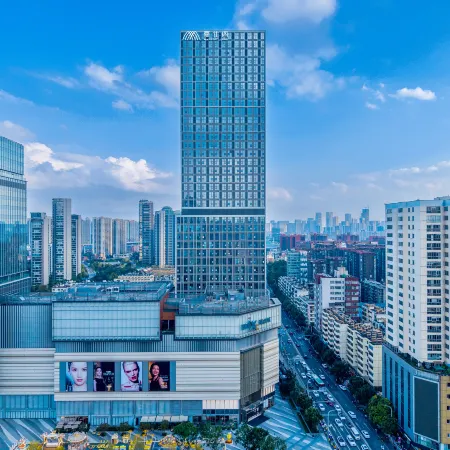 Nianju jiashige lnternational Apartment(kunming Raiway Statin MixC Beanch)