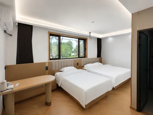 Hancheng Smart Homestay (Guangfu Ancient City) - balcony