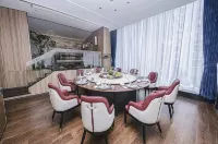 Guangzhi 1893·KINGSPACE King Gaming Homestay (Hangzhou Linping New Town Junhu International Store) - Esports