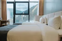 Wushan Yunyu Yunju Hotel - Parkplatz