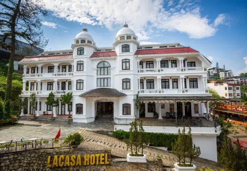 Lacasa Sapa Hotel - ที่มีสปา