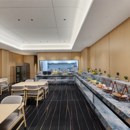 Chenxu Hotel (Haiyang Ten-Thousand-Meter Beach)