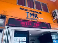 Hotel Traveler's Majestic Retreat, Located in the Heart of Melaka - 홈스테이
