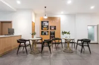 Huayi Selected Hotel (Wuxi Railway Station Chunshen Road) - 2-Sterne