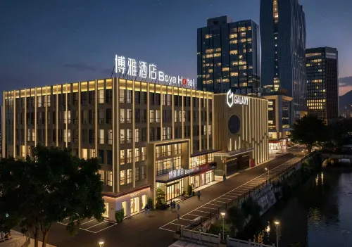 Boya Boya Hotel (Putian Yuhu Park Xinglinghui Life Plaza) - 4-Star