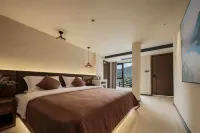 Jianshanyunye Panoramic Homestay (Xijiang Qianhu Miao Village Observation Deck) - Mountain view