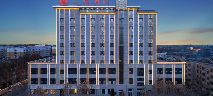 Lanxiang Hotel Hotels in Alar
