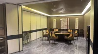 JIANGNAN INT.HOTELS - parking