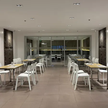 Hotel One - Bacolod