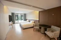Xianghe Hotel - balcony