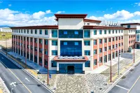 Banmu Grand Hotel (Qinghai Lake · Heimahe Branch) - parcheggio