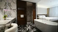 Yunxi Light Luxury Hotel (Tancheng Commercial Plaza Jiahe Plaza) - 2-Star