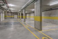 B&B Hotel Lisboa Oeiras - parking