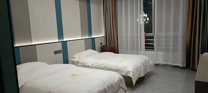 Hotel Britannia West Express Hotels in Daying
