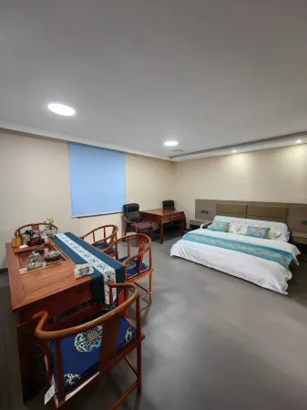 Chengyuan Hotel (Wuhan Business School Branch) Отели рядом с достопримечательностью «Wuhan Business College»