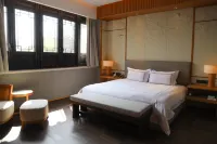 Nanhu Hotel - Balcony
