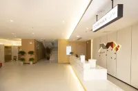 BORRMAN Hotel (Yangzhong Xinzheng East Road)