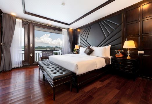 4. 라 레지나 레전..