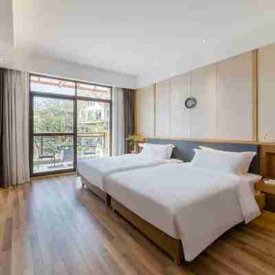 Floral Lux Hotel· Guiyuanxianju Homestay Rooms