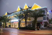 Hotels in Arantis